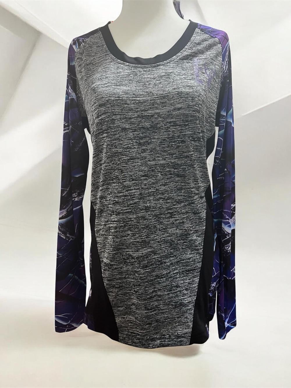 Long Sleeve Huntworth Grey Shirt with Purple Printed Sleeves, Size S/M